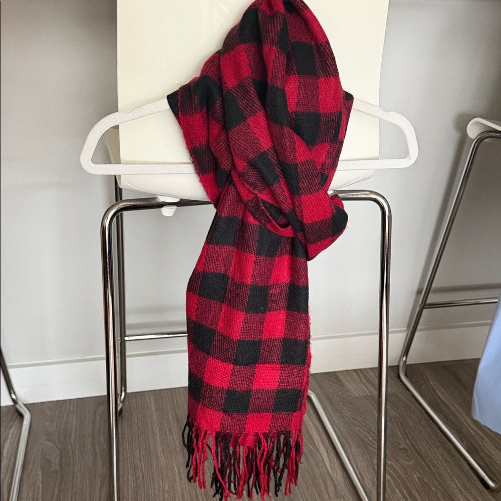 Bass Red and Black Buffalo Plaid Fringe Scarf